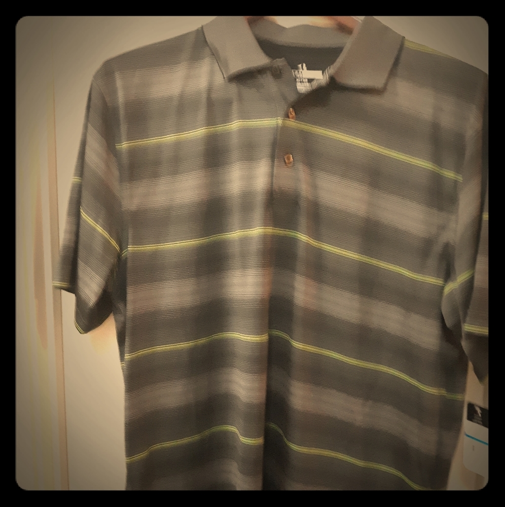 Tech Gear mens XL gold shirt